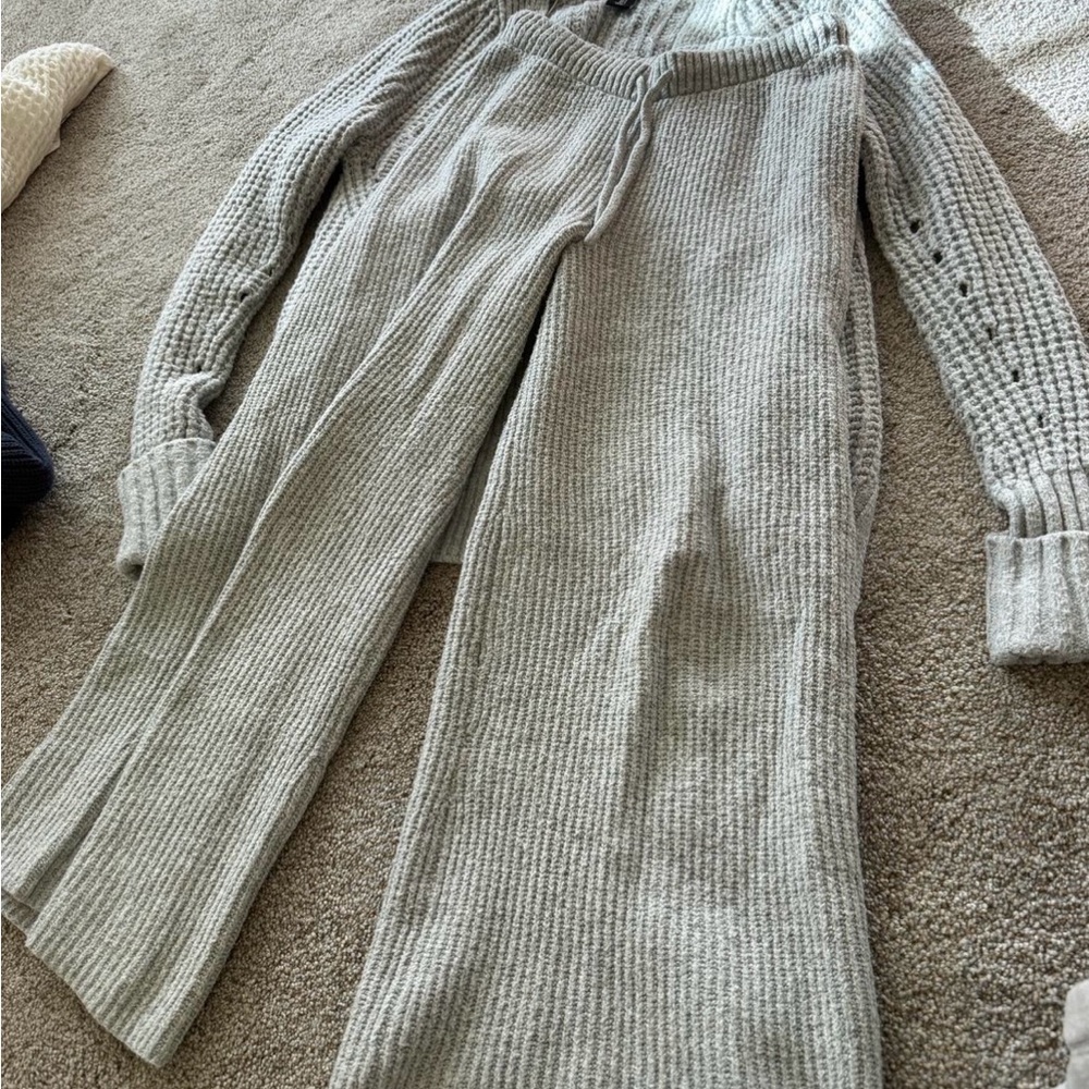Sincerely Jules Cozy Knit Pajama Set in Light Gray - Picture 3 of 4